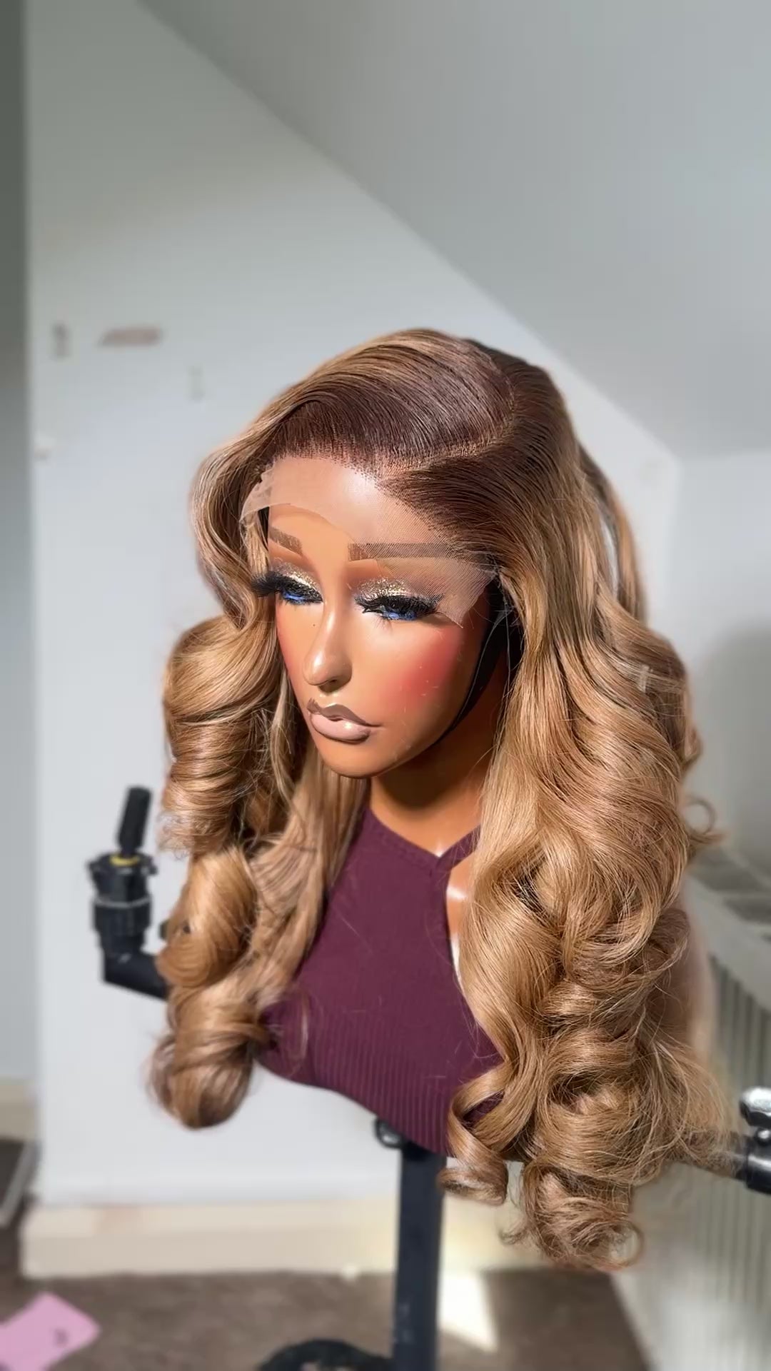 Aurelia in warm tone